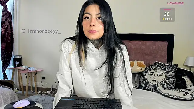 Thedollhoney online show from 1, 4, 2026