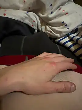 Snapshot of kamel455 chatting on 15, 12, 2024 kamel455 online show from 15, 12, 2024