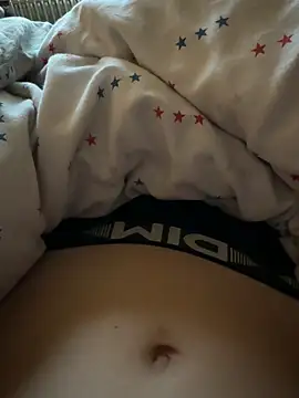 Snapshot of kamel455 chatting on 27, 12, 2024 kamel455 online show from 27, 12, 2024