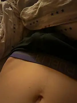 Snapshot of kamel455 chatting on 8, 2, 2025 kamel455 online show from 8, 2, 2025