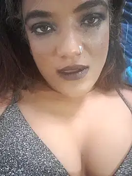 Indianpleasure300 online show from 6, 12, 2024