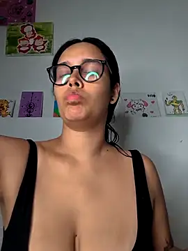 Snapshot of Annya-sweet chatting on 27, 3, 2026 Annya-sweet online show from 27, 3, 2026