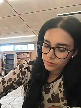 Snapshot of Annya-sweet chatting on 22, 7, 2026 Annya-sweet online show from 22, 7, 2026