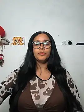 Snapshot of Annya-sweet chatting on 28, 7, 2026 Annya-sweet online show from 28, 7, 2026