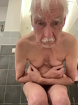 Snapshot of Steffibi1954 chatting on 10, 2, 2026 Steffibi1954 online show from 10, 2, 2026