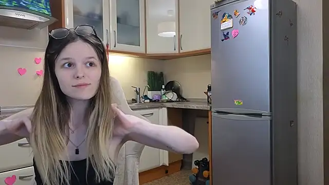 Snapshot of Nate__ chatting on 27, 2, 2026 Nate online show from 27, 2, 2026