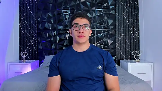 Snapshot of JeffDaltton chatting on 5, 11, 2025 JeffDaltton online show from 5, 11, 2025