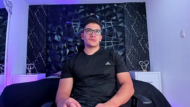 Snapshot of JeffDaltton chatting on 11, 11, 2025 JeffDaltton online show from 11, 11, 2025