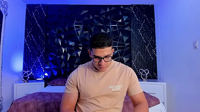 Snapshot of JeffDaltton chatting on 25, 11, 2025 JeffDaltton online show from 25, 11, 2025