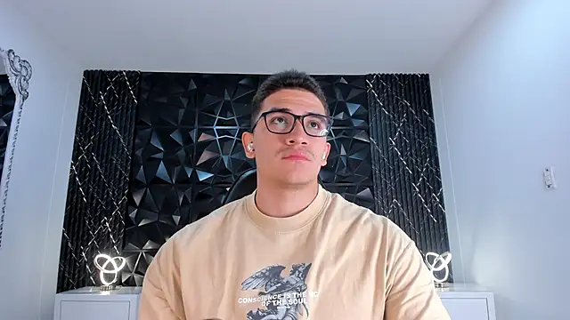 Snapshot of JeffDaltton chatting on 1, 4, 2026 JeffDaltton online show from 1, 4, 2026