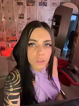 Snapshot of i_am_nina_ chatting on 4, 4, 2026 i am nina online show from 4, 4, 2026