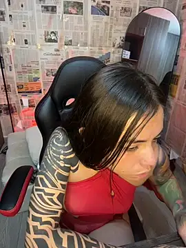 Snapshot of i_am_nina_ chatting on 11, 4, 2026 i am nina online show from 11, 4, 2026