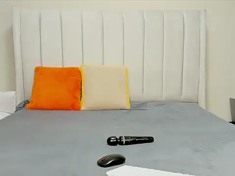 Snapshot of _heavenlysent chatting on 20, 9, 2025 heavenlysent online show from 20, 9, 2025