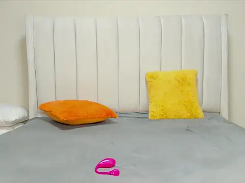 Snapshot of _heavenlysent chatting on 23, 9, 2025 heavenlysent online show from 23, 9, 2025