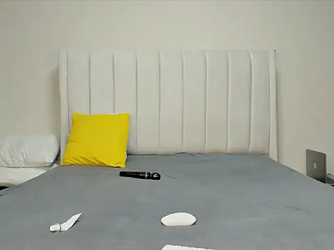 Snapshot of _heavenlysent chatting on 10, 10, 2025 heavenlysent online show from 10, 10, 2025