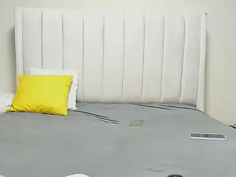 Snapshot of _heavenlysent chatting on 6, 11, 2025 heavenlysent online show from 6, 11, 2025