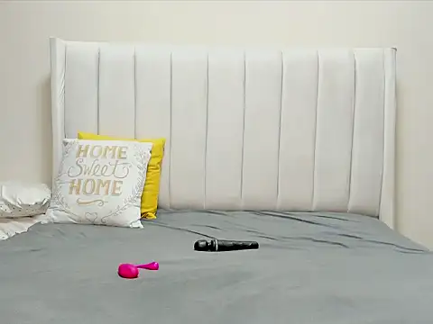 Snapshot of _heavenlysent chatting on 7, 11, 2025 heavenlysent online show from 7, 11, 2025