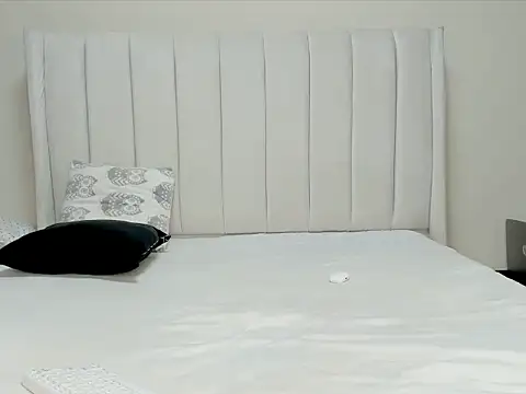 Snapshot of _heavenlysent chatting on 13, 11, 2025 heavenlysent online show from 13, 11, 2025