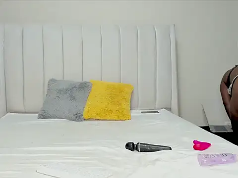 Snapshot of _heavenlysent chatting on 22, 11, 2025 heavenlysent online show from 22, 11, 2025