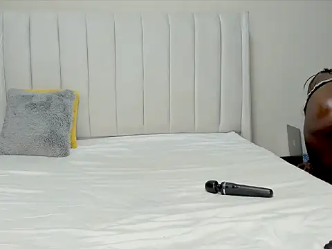 Snapshot of _heavenlysent chatting on 24, 11, 2025 heavenlysent online show from 24, 11, 2025