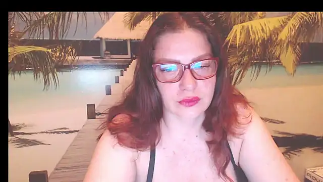 Queen  Natasha online show from 5, 6, 2026