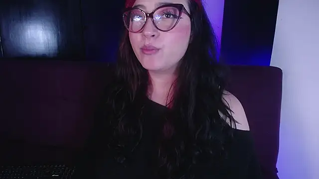 Snapshot of Miss_Loise chatting on 29, 12, 2024 Miss Loise online show from 29, 12, 2024