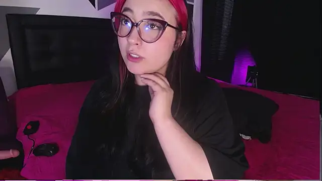 Snapshot of Miss_Loise chatting on 13, 2, 2025 Miss Loise online show from 13, 2, 2025