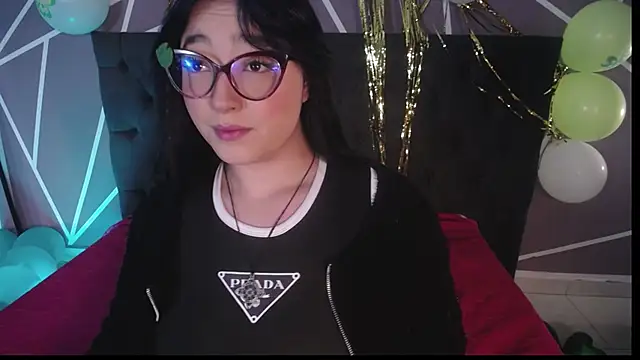 Snapshot of Miss_Loise chatting on 28, 2, 2025 Miss Loise online show from 28, 2, 2025