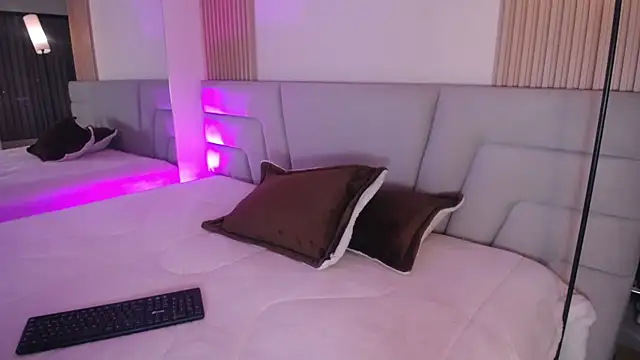 Miss Loise online show from 12, 1, 2026