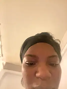 Snapshot of wishwashhy22 chatting on 8, 9, 2025 wishwashhy22 online show from 8, 9, 2025