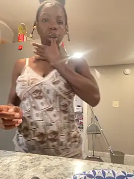 Snapshot of wishwashhy22 chatting on 18, 11, 2025 wishwashhy22 online show from 18, 11, 2025