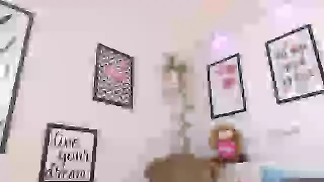 Snapshot of Joliet chatting on 12, 4, 2026 Joliet online show from 12, 4, 2026