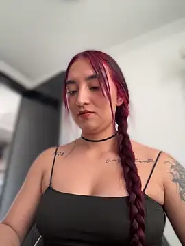 Snapshot of _Tammyy chatting on 6, 4, 2026 Tammyy online show from 6, 4, 2026