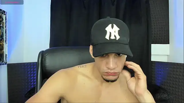 Snapshot of jhonnysnow17 chatting on 28, 6, 2026 jhonnysnow17 online show from 28, 6, 2026