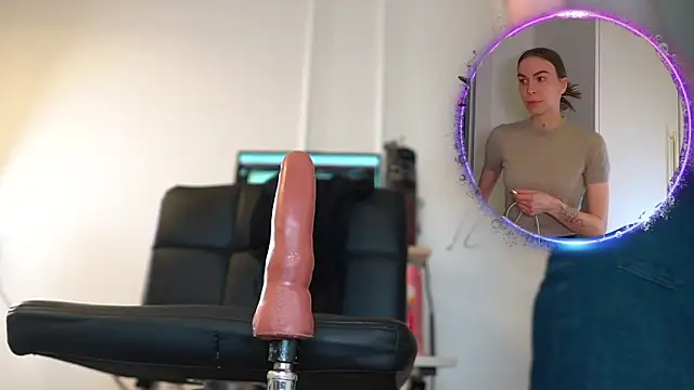 Snapshot of Miss69Ri99 chatting on 4, 4, 2026 Miss69Ri99 online show from 4, 4, 2026