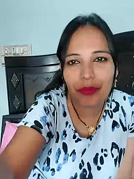 Snapshot of Poojabhabi101 chatting on 2, 12, 2024 Poojabhabi101 online show from 2, 12, 2024