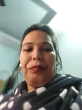 Snapshot of Poojabhabi101 chatting on 20, 12, 2024 Poojabhabi101 online show from 20, 12, 2024