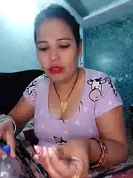 Snapshot of Poojabhabi101 chatting on 18, 1, 2025 Poojabhabi101 online show from 18, 1, 2025