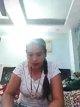 Snapshot of Poojabhabi101 chatting on 28, 1, 2025 Poojabhabi101 online show from 28, 1, 2025