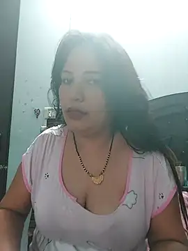 Snapshot of Poojabhabi101 chatting on 11, 9, 2025 Poojabhabi101 online show from 11, 9, 2025