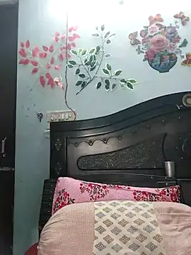 Snapshot of Poojabhabi101 chatting on 4, 12, 2025 Poojabhabi101 online show from 4, 12, 2025