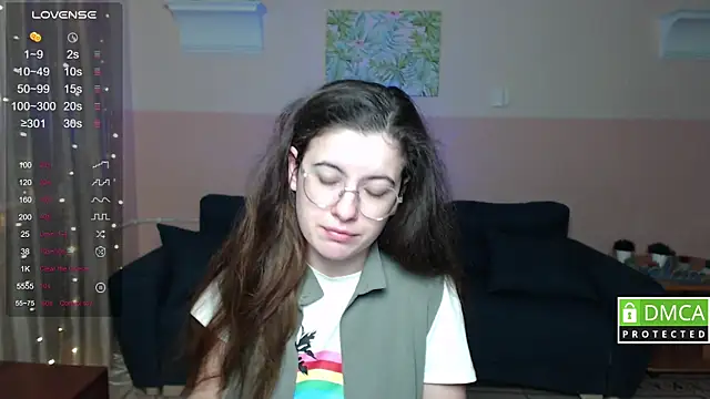 Snapshot of Aminabeatris chatting on 8, 11, 2025 Aminabeatris online show from 8, 11, 2025