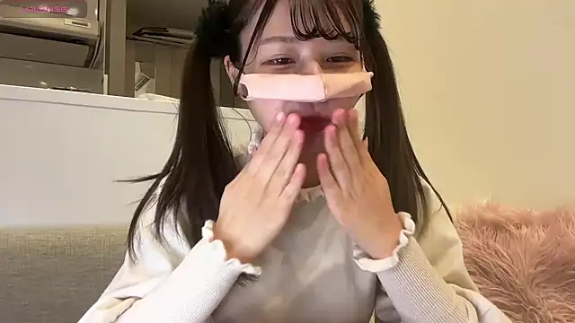 Snapshot of Ray-00 chatting on 18, 1, 2025 Ray-00 online show from 18, 1, 2025