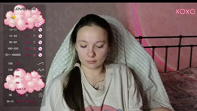 lil luna x online show from 17, 1, 2025