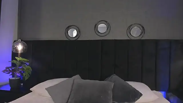 cute  cherry  online show from 11, 4, 2026