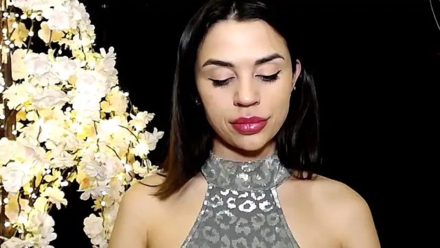 Mika Gold online show from 13, 2, 2025