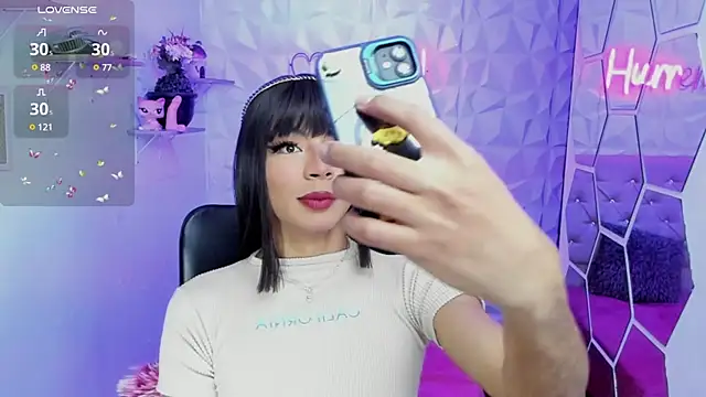 hurrencam online show from 5, 3, 2025