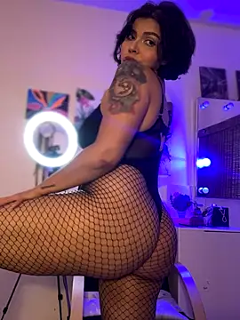 GigiiStone online show from 12, 10, 2025