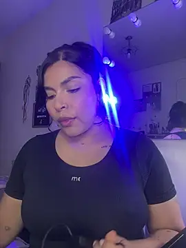 Snapshot of GigiiStone chatting on 14, 1, 2026 GigiiStone online show from 14, 1, 2026