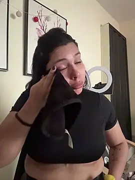 Snapshot of GigiiStone chatting on 21, 4, 2026 GigiiStone online show from 21, 4, 2026